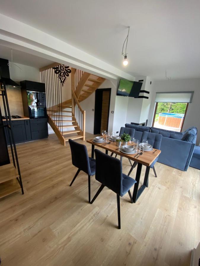 Chalet Z Jacuzzi Zawoja
