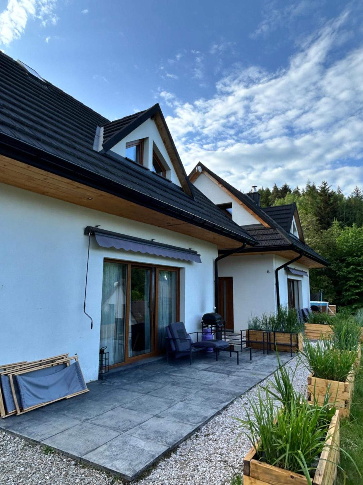 Chalet Z Jacuzzi Zawoja