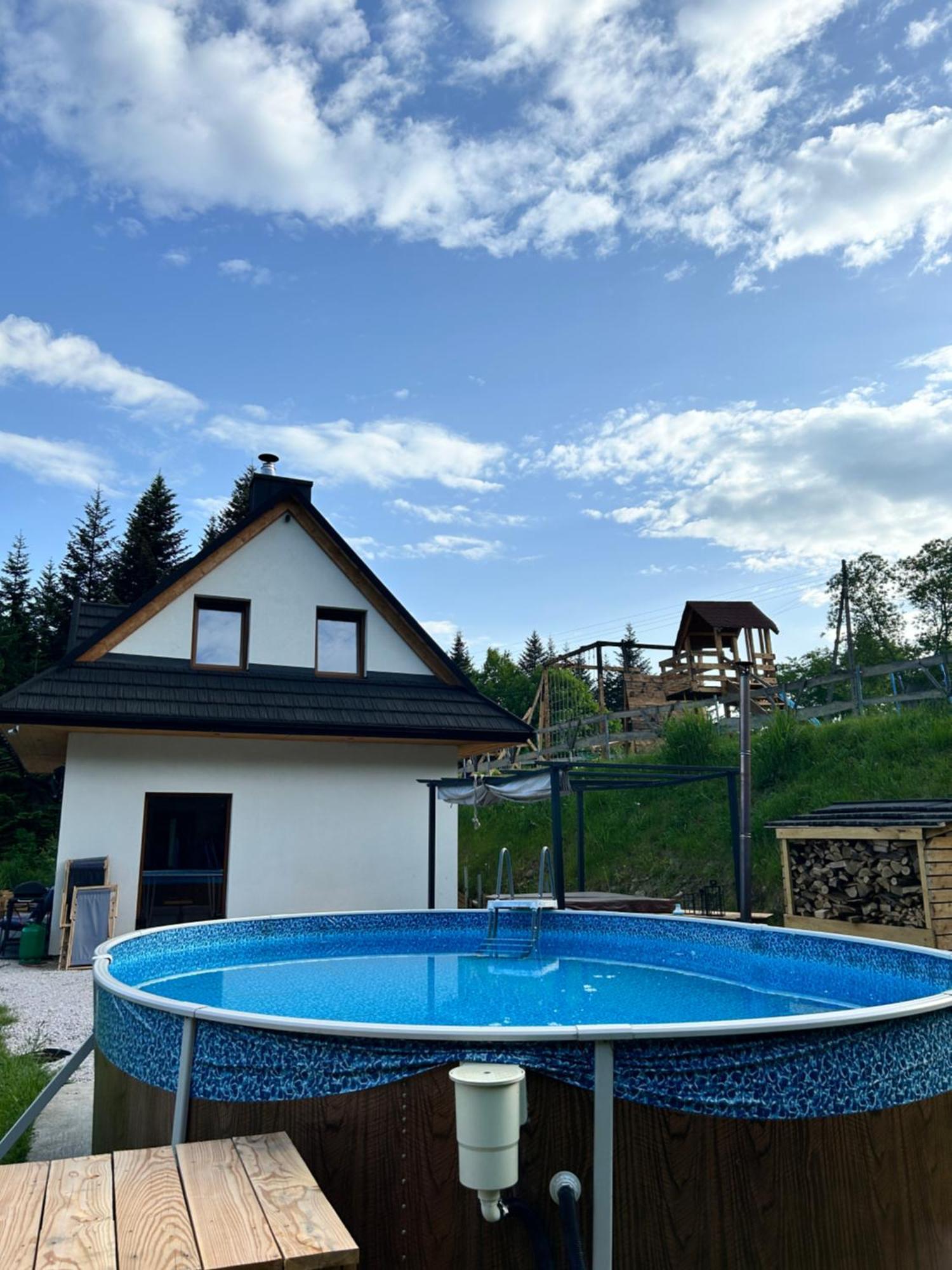 Z Jacuzzi Chalet